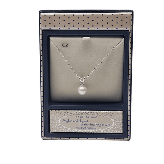 Equilibrium Pearl Necklace Silver