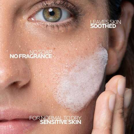 La Roche Posay Toleriane Caring Wash Hydrating Cleanser 200ml applied on skin for sensitive skin.
